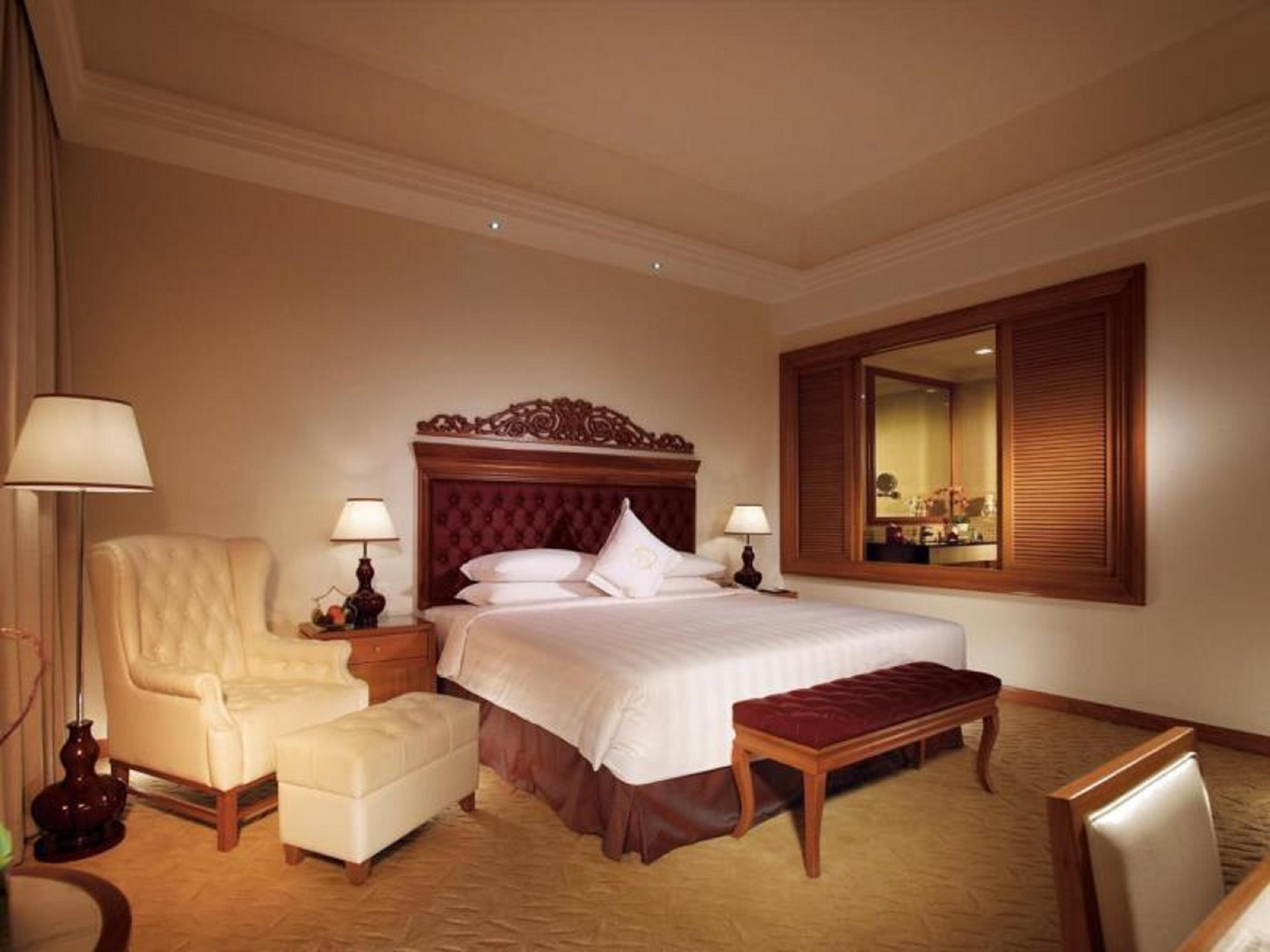 Hotel Royale Chulan Kuala Lumpur Exterior foto A room at the hotel